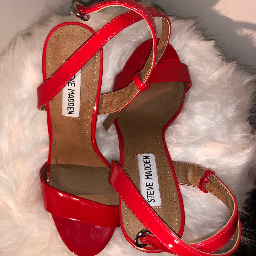 Steve Madden red heels